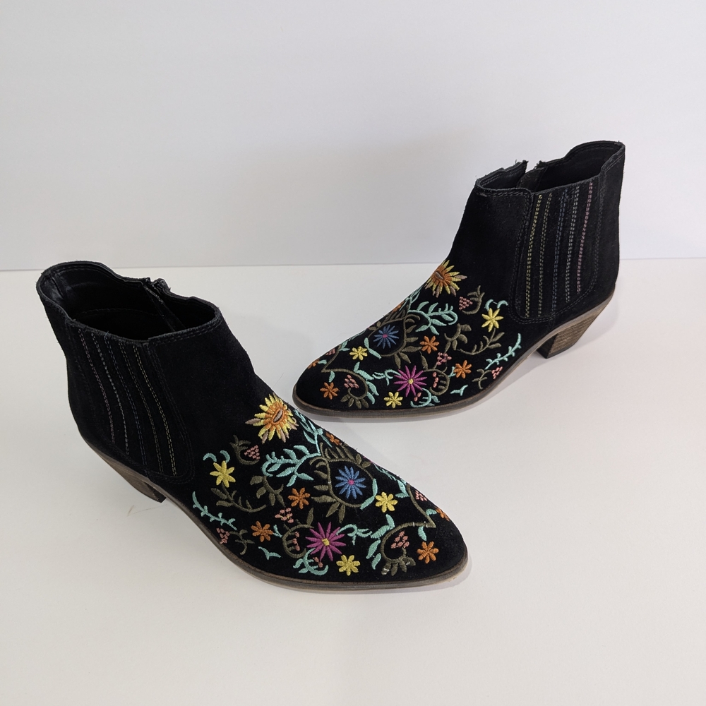 Women's Diba Embroidered Black Ankle Boots Size 6.5 - Picture 3 of 6